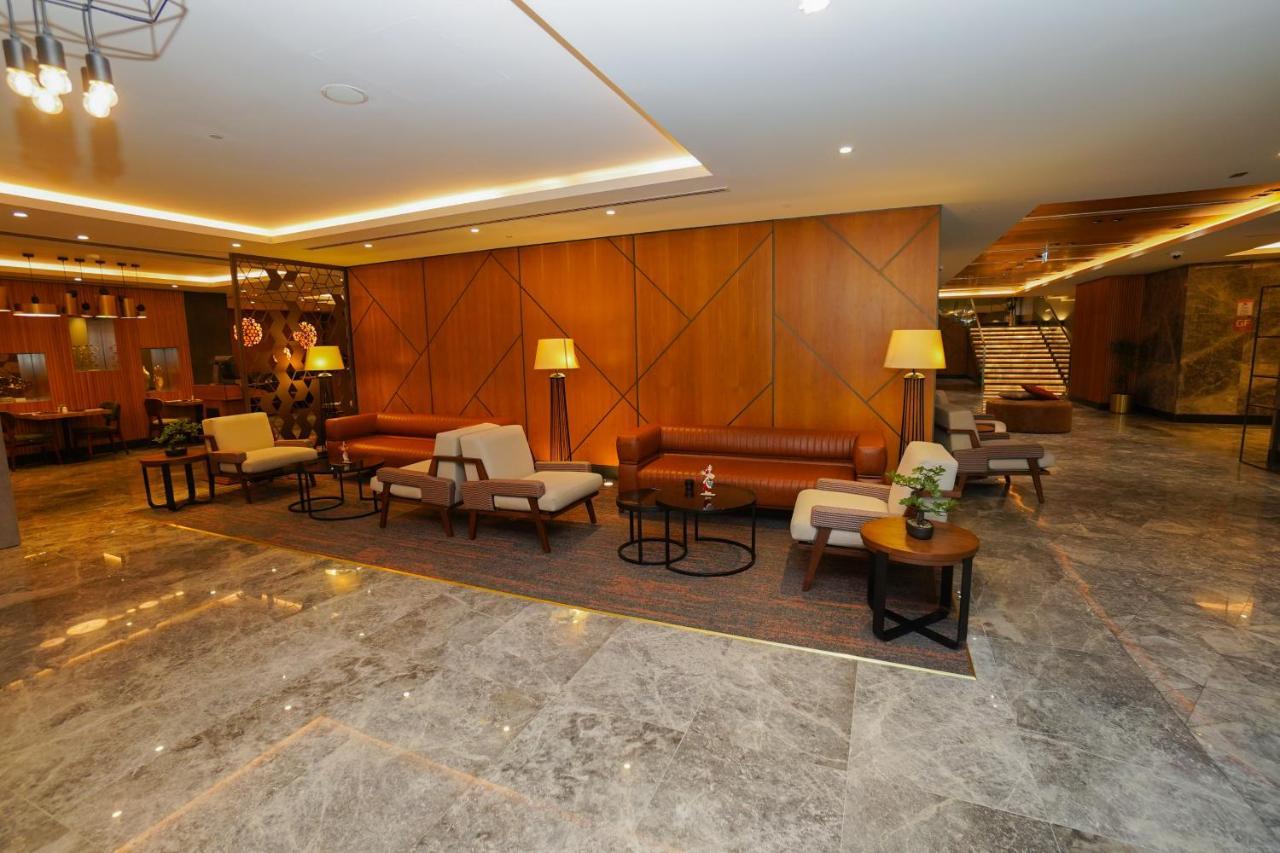 The Grand Lux Hotel Doha Exteriör bild The lobby of the hotel
