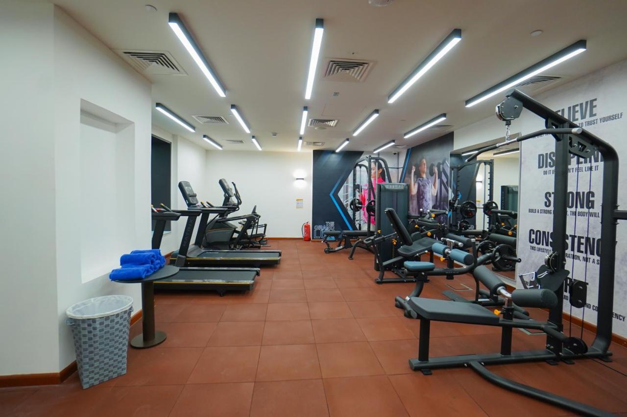The Grand Lux Hotel Doha Exteriör bild The gym at the hotel