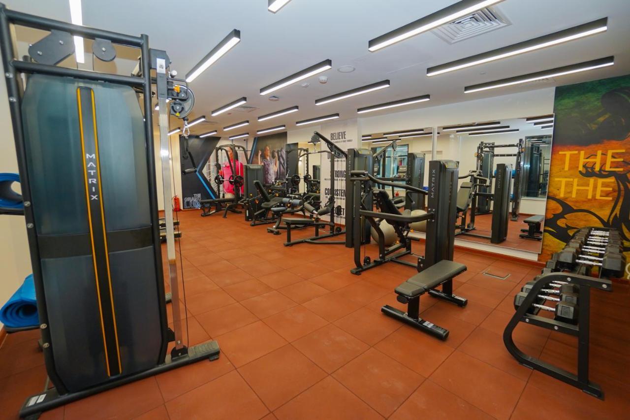 The Grand Lux Hotel Doha Exteriör bild The gym at the hotel